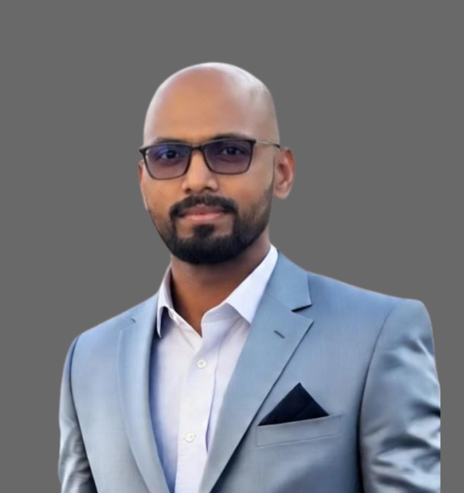 Professional portrait of Ershad, experienced accountant in Dubai wearing a formal suit – accounting and finance expert profile photo